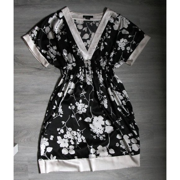 Black Forever 21 Dress - Picture 2 of 2